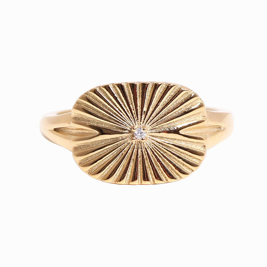 ORRÉ Sunburst Rectangle Ring — jewelry product photograph