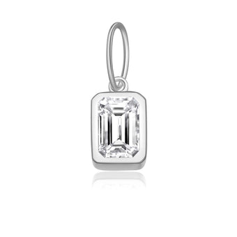 April — Diamond (Clear Crystal) — silver