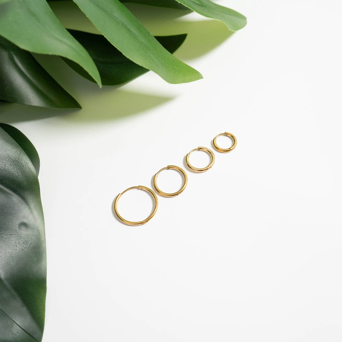 ORRÉ Hoop Earrings — jewelry product photograph