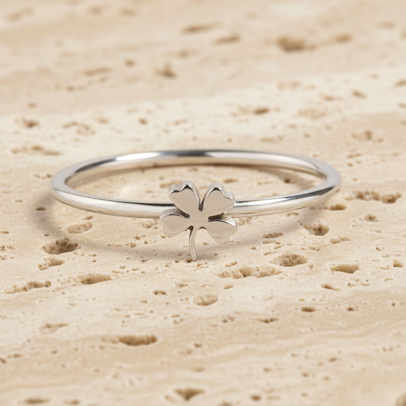 Four Leaf Clover Ring