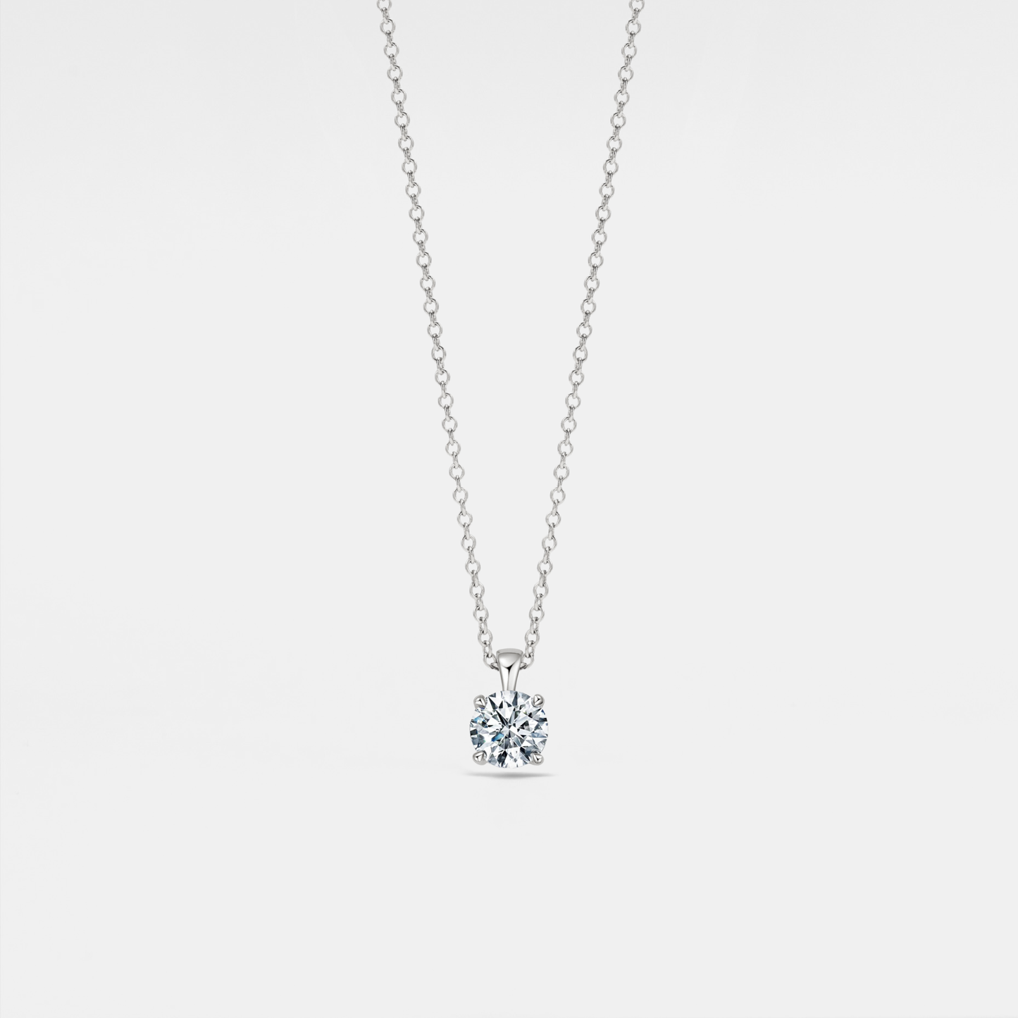 Ellé Pendant Necklace