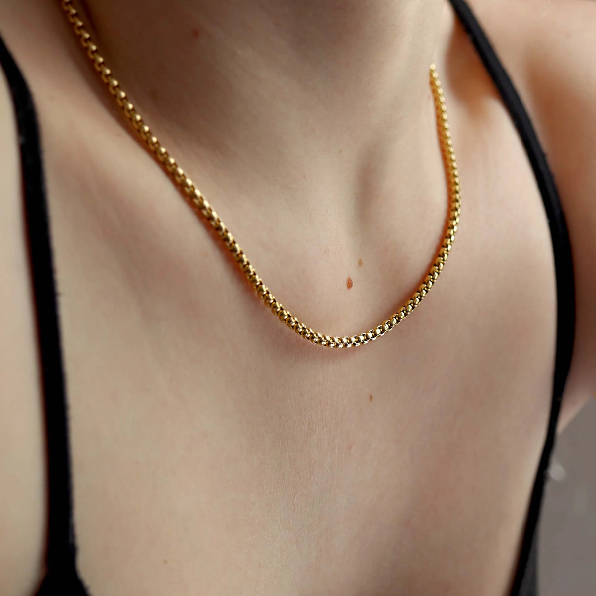 ORRÉ Box Chain Necklace — jewelry product photograph